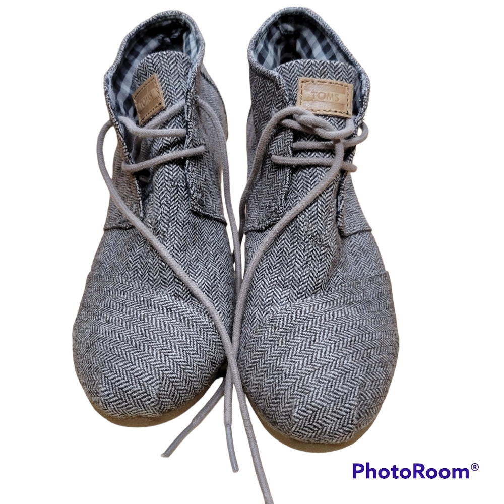 Toms Grey Herringbone Wedge Booties, Women's Size 8